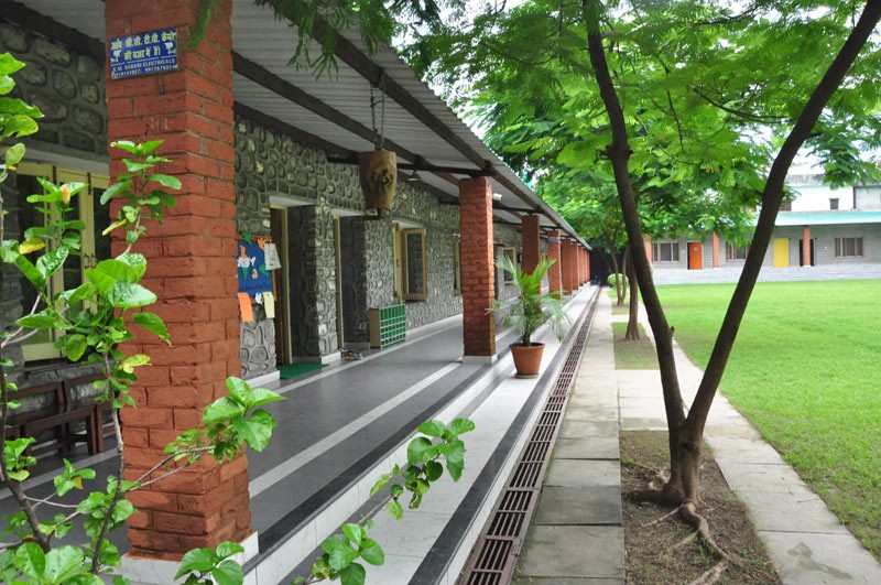 The H.D. Foundation School