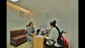 Eye-Q Super-Speciality Eye Hospital Haldwani